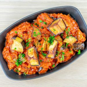 Imam baildi : ratatouille arménienne aux aubergines, tomate, oignons, poivrons, ail